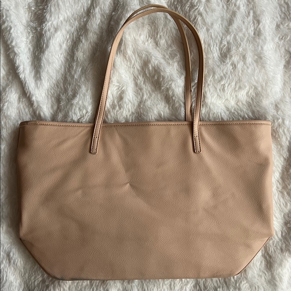 Purse - Picture 2 of 4